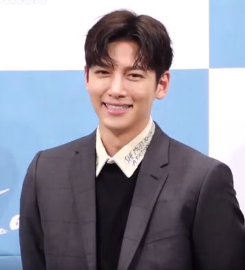 JI CHANG-WOOK